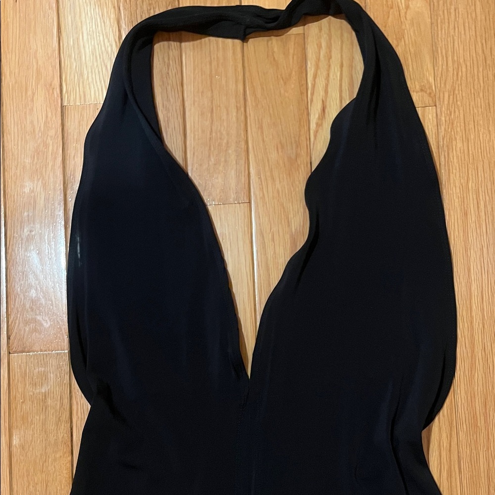 Hugo Buscati Elegant Black Halter Dress - Picture 4 of 6